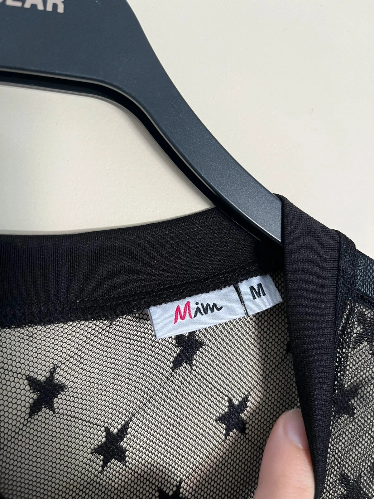Vestido preto MIM com detalhes de renda estrelada - tamanho M – photo 5